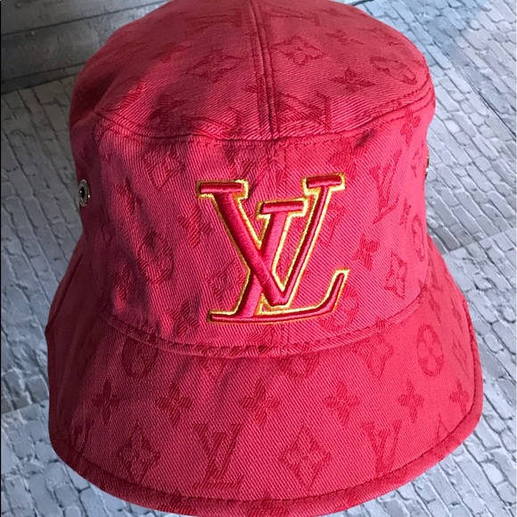 HAT - Picture 2 of 6